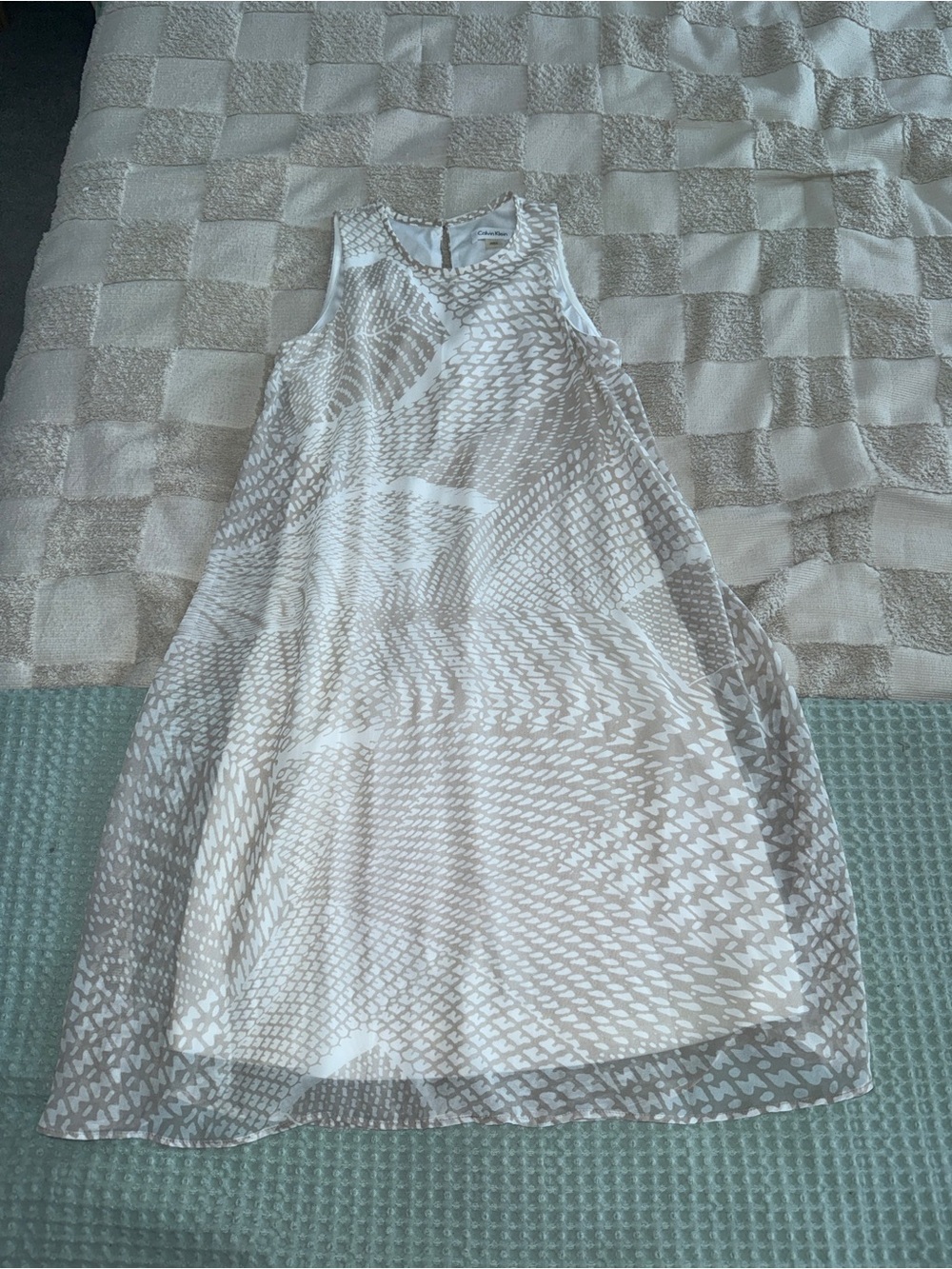 Calvin Klein sleeveless trapeze dress size 2‎